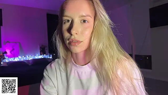 ElysiaXo online show from 11-29-25, 10:57