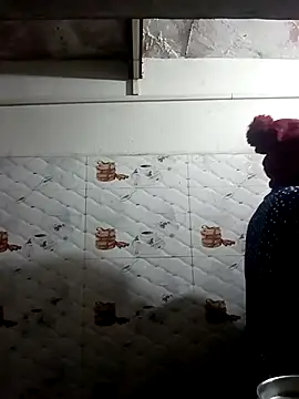 Snapshot of Rakhi_sawant143 chatting on 01-07-26, 02:47 Rakhi sawant143 online show from 01-07-26, 02:47