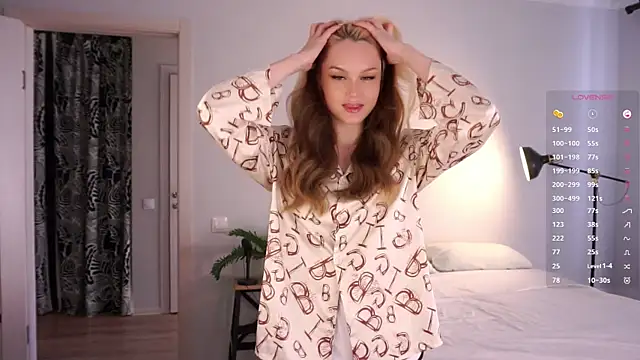 CherieSprinzl online show from 09-17-25, 06:04