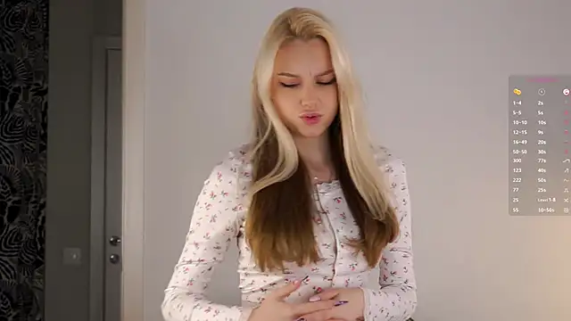 CherieSprinzl online show from 10-12-25, 06:45