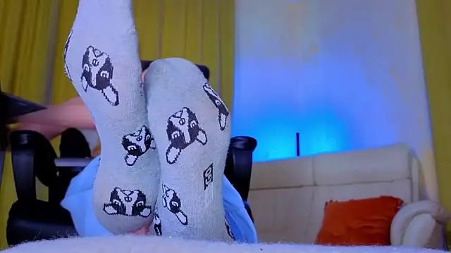 MysticVenus  online show from 05-14-26, 07:26