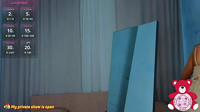 AntonelaAmeli online show from 04-12-26, 01:10