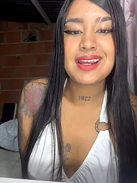 Snapshot of Caty__hot chatting on 09-25-25, 02:26 Caty hot online show from 09-25-25, 02:26