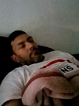 Snapshot of Alex_404040 chatting on 10-02-25, 08:05 Alex 404040 online show from 10-02-25, 08:05