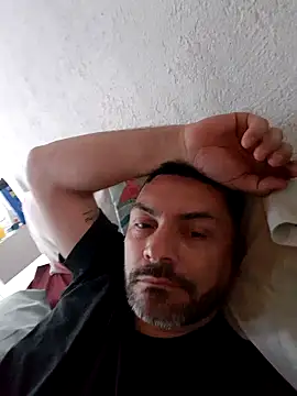 Snapshot of Alex_404040 chatting on 10-21-25, 07:25 Alex 404040 online show from 10-21-25, 07:25