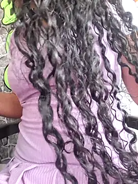 Snapshot of Lexiiee_1 chatting on 10-11-25, 04:05 Lexiiee 1 online show from 10-11-25, 04:05