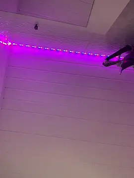 Snapshot of luluzinhax chatting on 01-07-26, 01:41 luluzinhax online show from 01-07-26, 01:41