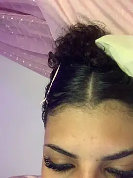 Snapshot of luluzinhax chatting on 03-06-26, 03:14 luluzinhax online show from 03-06-26, 03:14