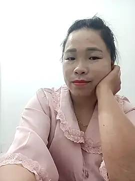 sumy-00 online show from 05-12-26, 04:37