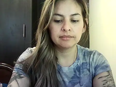 Snapshot of Valery__Rouse_ chatting on 02-01-26, 07:56 Valery Rouse online show from 02-01-26, 07:56