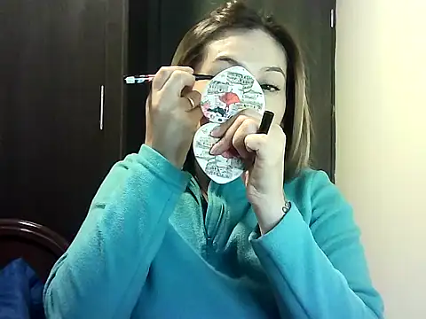 Snapshot of Valery__Rouse_ chatting on 02-27-26, 03:17 Valery Rouse online show from 02-27-26, 03:17