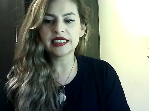 Snapshot of Valery__Rouse_ chatting on 03-10-26, 11:43 Valery Rouse online show from 03-10-26, 11:43