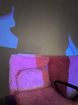 Snapshot of The_Best_Melissa chatting on 10-24-25, 04:58 The Best Melissa online show from 10-24-25, 04:58