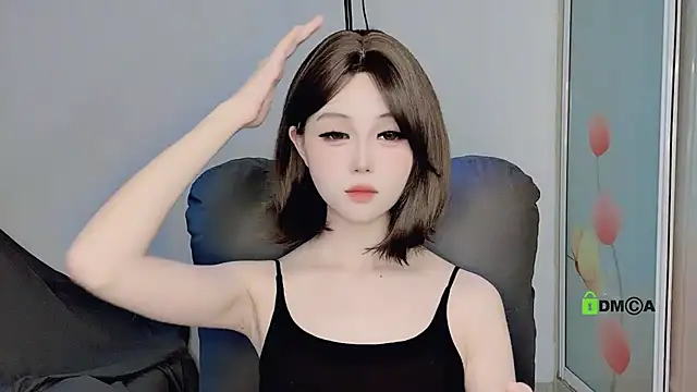 gummy-candy online show from 09-28-25, 01:44