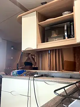 Snapshot of kate_chaud chatting on 12-17-25, 03:51 kate chaud online show from 12-17-25, 03:51