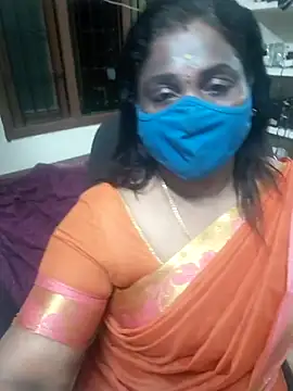 Snapshot of Tamil_Kavitha10 chatting on 12-02-25, 05:30 Tamil Kavitha10 online show from 12-02-25, 05:30