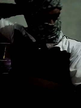 Manjit009 online show from 12-05-25, 06:26