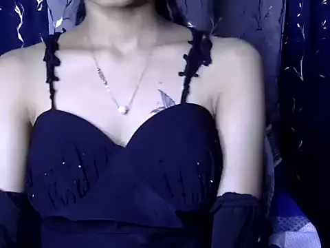 Snapshot of Riva_arora01 chatting on 11-29-25, 01:47 Riva arora01 online show from 11-29-25, 01:47