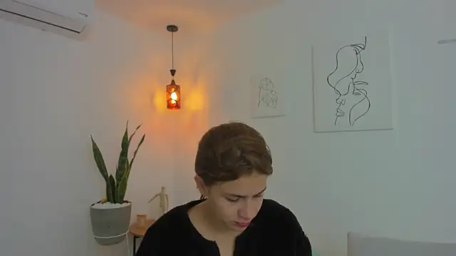 kaylajhonnes6 online show from 10-12-25, 01:21