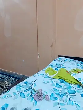 Snapshot of siya_rani67 chatting on 03-06-26, 07:21 siya rani67 online show from 03-06-26, 07:21