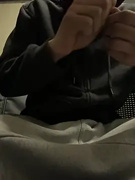 Snapshot of 420boy__ chatting on 10-28-25, 08:33 420boy online show from 10-28-25, 08:33