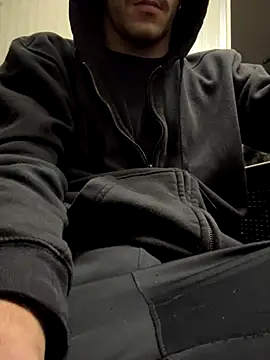 Snapshot of 420boy__ chatting on 10-29-25, 09:27 420boy online show from 10-29-25, 09:27