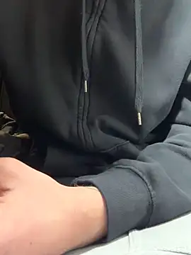 Snapshot of 420boy__ chatting on 11-05-25, 08:31 420boy online show from 11-05-25, 08:31