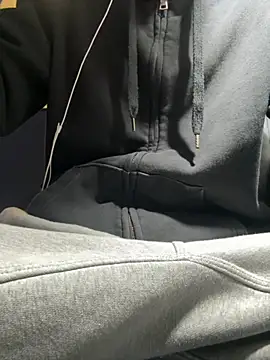 Snapshot of 420boy__ chatting on 11-10-25, 08:19 420boy online show from 11-10-25, 08:19