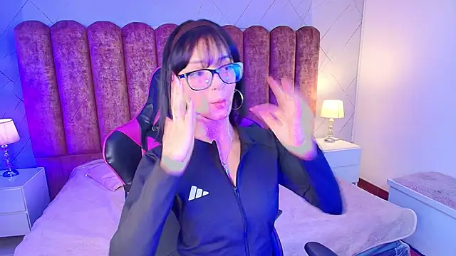 Snapshot of Sweet_1Angel chatting on 03-05-26, 03:35 Sweet 1Angel online show from 03-05-26, 03:35