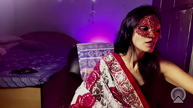 royeoy22 online show from 10-10-25, 11:09