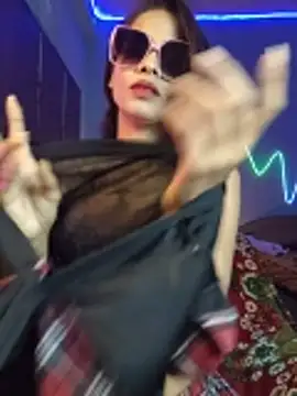 royeoy22 online show from 03-09-26, 11:47