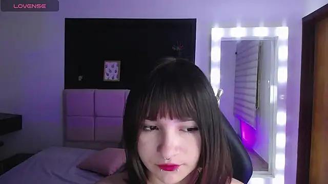  Charlotte Collins  online show from 10-16-25, 03:35