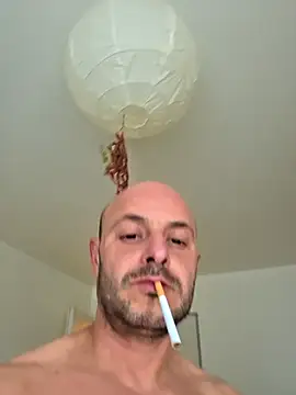 Snapshot of nono93100@xh chatting on 11-22-25, 12:15 nono93100xh online show from 11-22-25, 12:15