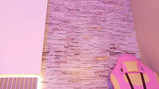 liz monserrat 1 online show from 10-19-25, 07:31