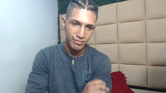 bull cam online show from 09-12-25, 05:35