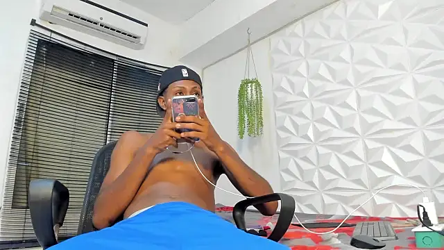 Snapshot of Jax_Maliq chatting on 09-11-25, 02:22 Jax Maliq online show from 09-11-25, 02:22