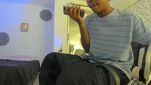 Snapshot of Jax_Maliq chatting on 09-26-25, 02:15 Jax Maliq online show from 09-26-25, 02:15