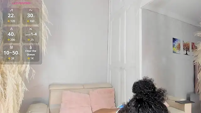 CardyKambell1 online show from 04-07-26, 04:02