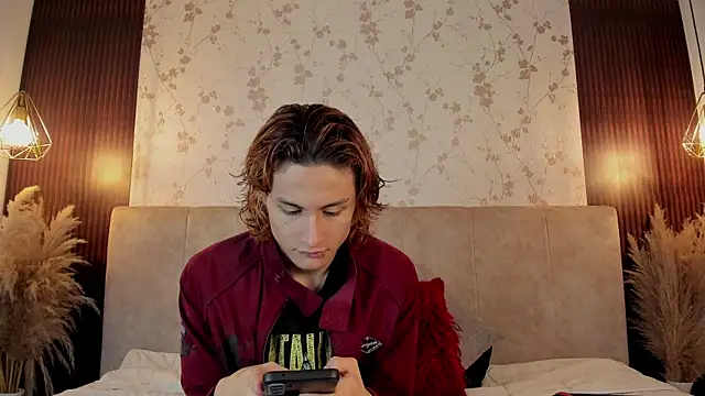 DarcyCullen online show from 09-19-25, 11:33