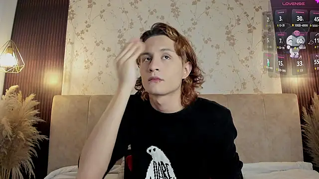 DarcyCullen online show from 09-23-25, 11:24