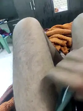 Yourminal online show from 10-10-25, 07:46