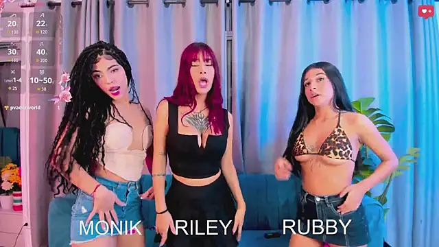 Evil Giirls online show from 10-05-25, 01:59