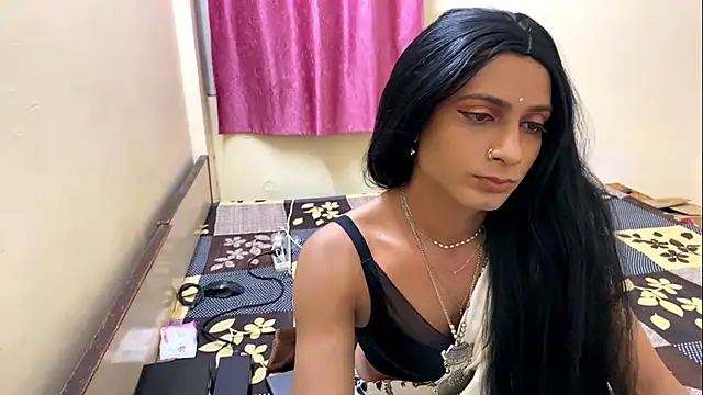 LuvLayla online show from 09-16-25, 04:52