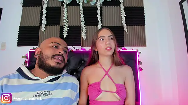  leda swan  online show from 04-23-26, 12:29