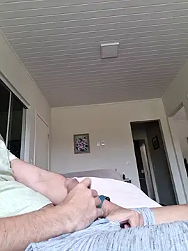 Snapshot of dancaEstrip chatting on 09-16-25, 04:08 dancaEstrip online show from 09-16-25, 04:08