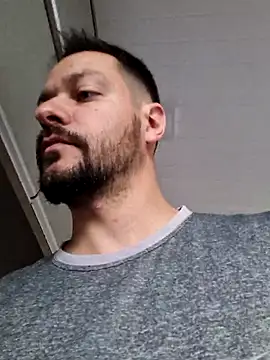 Snapshot of dancaEstrip chatting on 09-17-25, 04:08 dancaEstrip online show from 09-17-25, 04:08