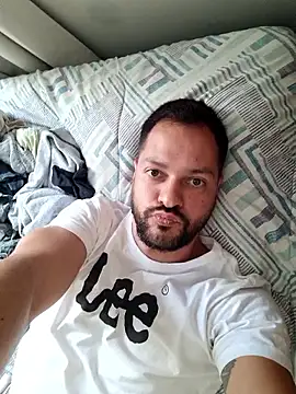 Snapshot of dancaEstrip chatting on 09-18-25, 07:49 dancaEstrip online show from 09-18-25, 07:49