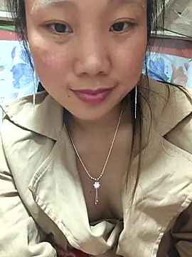 Snapshot of liu-liusexy chatting on 05-03-26, 02:45 liu-liusexy online show from 05-03-26, 02:45