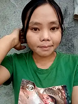 omiu-baby online show from 10-11-25, 01:49