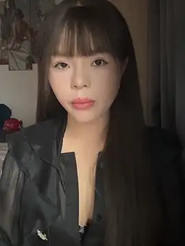 SarahBeii online show from 11-05-25, 03:28